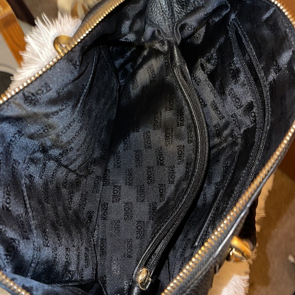 Michael Kors Shoulder Bag - Picture 8 of 10